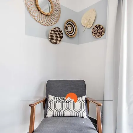 #051 Areias Sao Joao By Holidays דירה